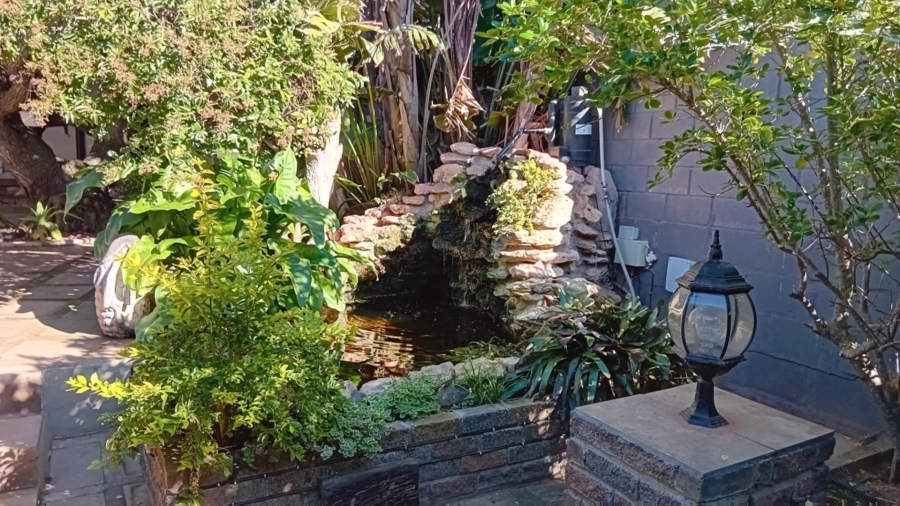 4 Bedroom Property for Sale in Parkersdorp Western Cape